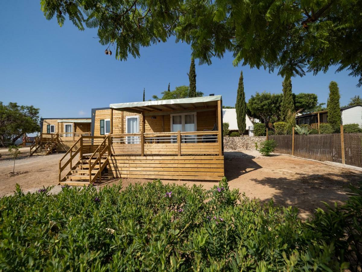 Camping L'Orangeraie Cálig 外观 照片